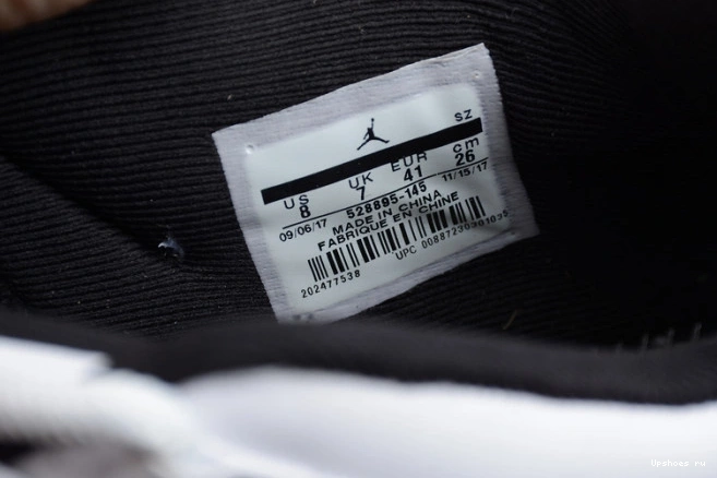  Low Jordan AIR Retro 528895-145 'Emerald' 11 0428